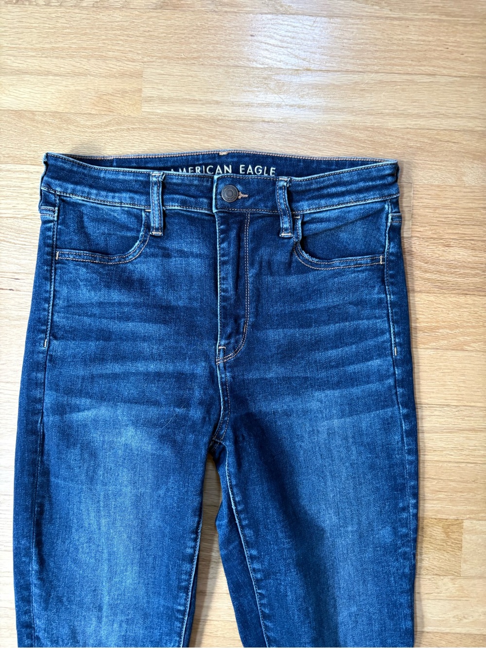 American Eagle Next Level Stretch Super Hi-Rise Jegging Jeans Size 8 - Picture 2 of 10